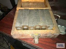 MITUTOYO ABSOLUTE GAUGES, BLOCKS AND GLOSSMETER