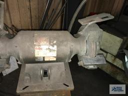 PEDESTAL GRINDER