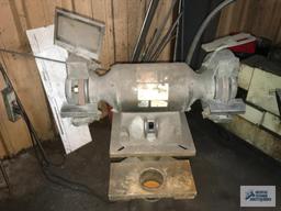 PEDESTAL GRINDER