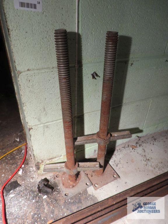 Scaffolding parts