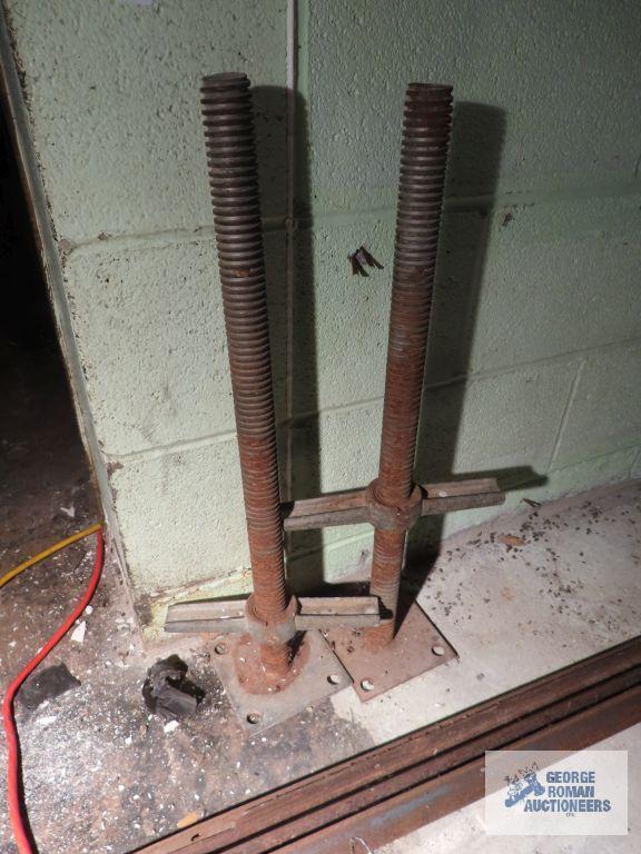 Scaffolding parts