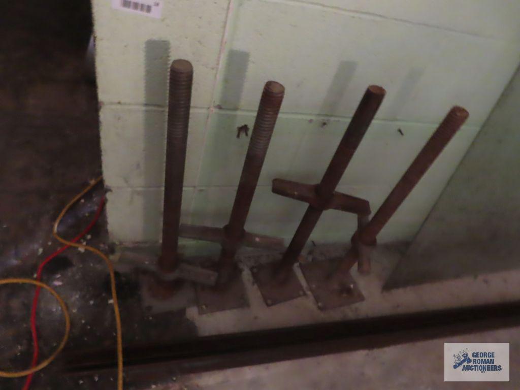 Scaffolding parts