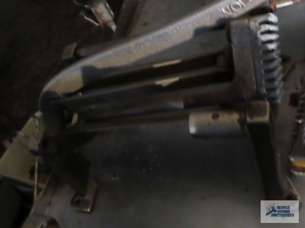 Vollrath french fry cutter. missing parts.