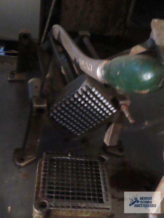 Vollrath french fry cutter. missing parts.