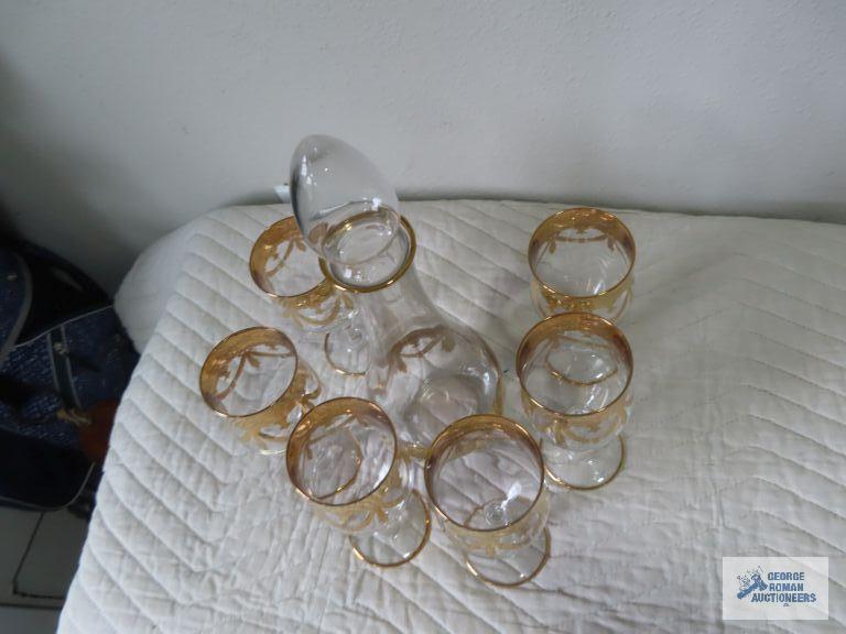 Decanter set with gold trim