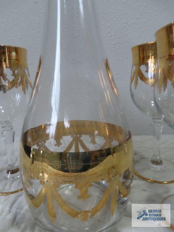 Decanter set with gold trim