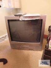 Toshiba television / DVD combo