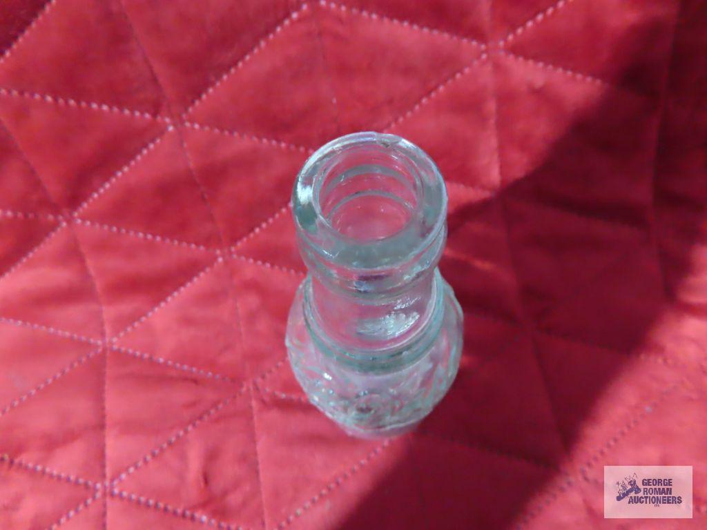 Nu-Grape, Youngstown, Ohio 6 fl. oz. bottle