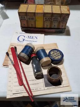 Library of games set and The Official G-Men fingerprint set