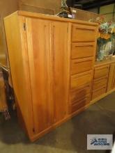 Thornwood armoire
