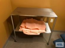 STAINLESS STEEL 3' TABLE