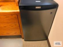 DANBY REFRIGERATOR