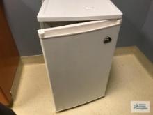 IGLOO REFRIGERATOR, TABLE AND TWO STOOLS