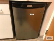 DANBY REFRIGERATOR