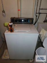 Hotpoint heavy duty extra large capacity washing machine in basement