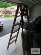 6 ft wooden step ladder