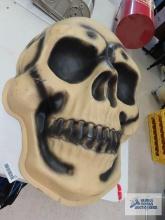 Halloween plastic skull decoration