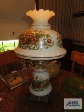 Gone with the wind style lamp