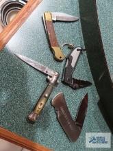 Assorted pocket knives