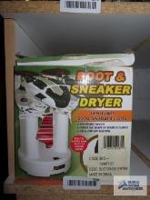 Boot and sneaker dryer