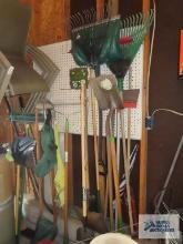 Shovels, rakes, squeegee, spud bar, etc.