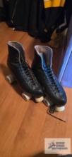 Riedell mens roller skates, size 9.5