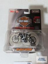 Harley-Davidson 1:24 scale diecast replica motorcycle of a 1903 Harley Davidson new in package