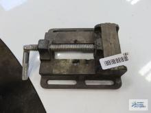 Drill press vise
