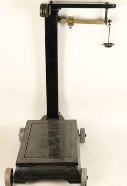 Vintage Fairbanks Platform Scale