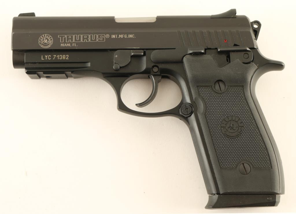 Taurus PT38S .38 Super SN: LYC71382