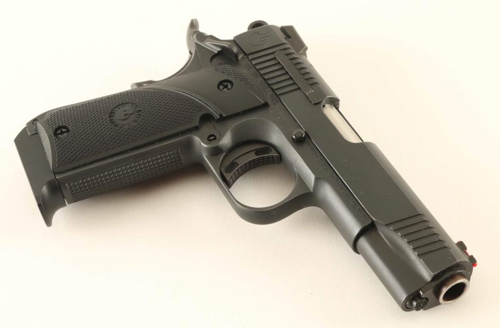 Llama Micromax .380 ACP SN: L17-01013