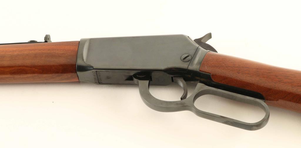 Winchester Model 9422M .22 Mag SN: F381612