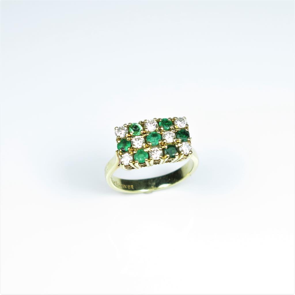 Heirloom High Quality Emerald & Diamond Ring