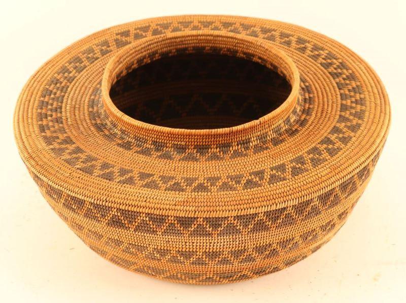 Youkuts Polychrome Bottleneck Basket