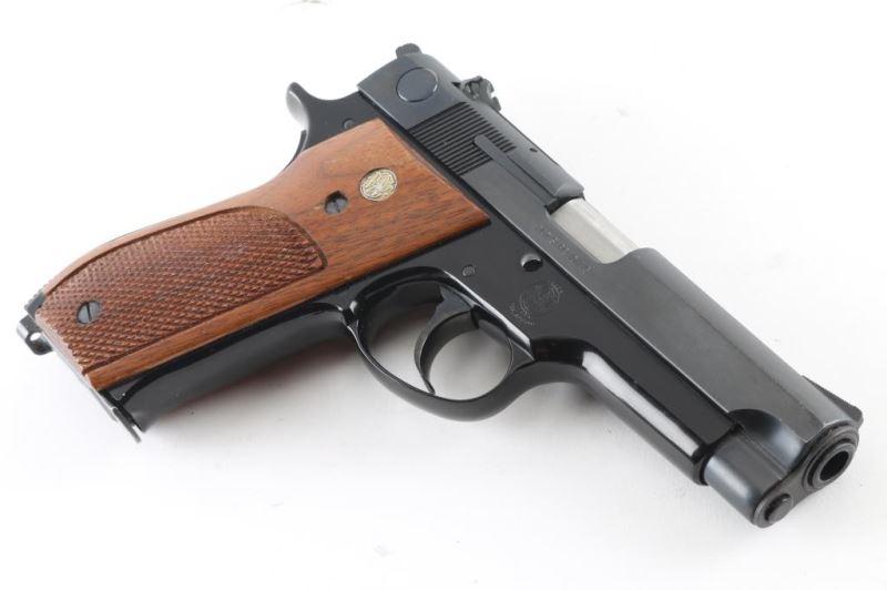Smith & Wesson 39-2 9mm SN: A204181