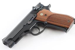 Smith & Wesson 39-2 9mm SN: A204181