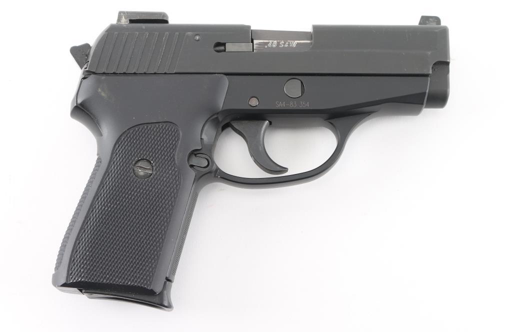 Sig Sauer P239 40 S&W SN: SA4-83354