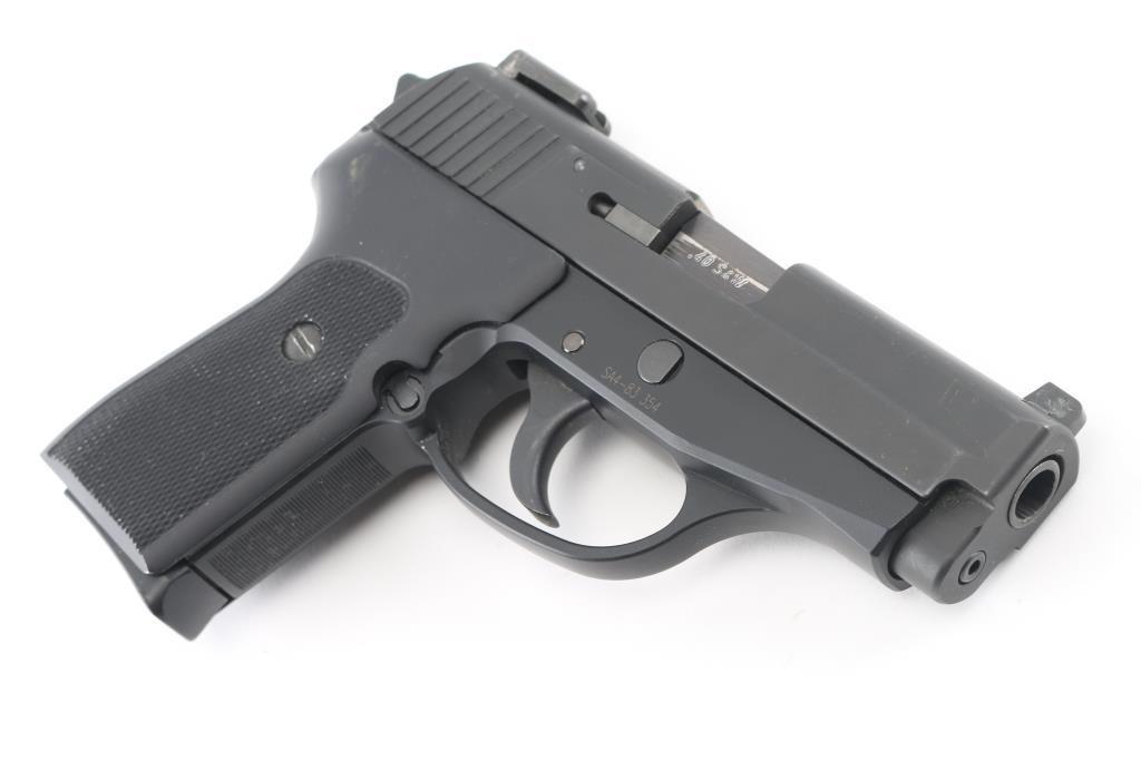 Sig Sauer P239 40 S&W SN: SA4-83354