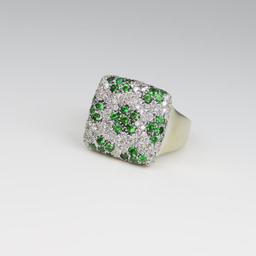 Glamorous Tsavorite Garnet & Diamond Ring