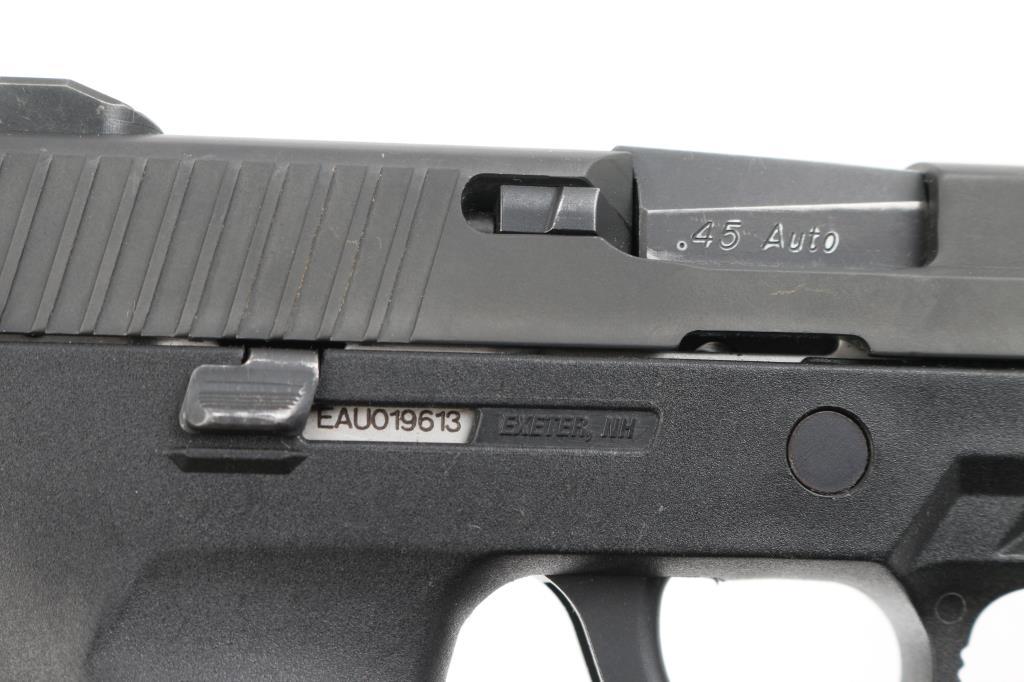 SIG SAUER P250 .45 ACP / .40 S&W EAU019613