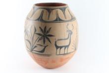 Santo Domingo Polychrome Olla Pot