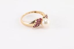 Ladies Pearl & Spinel Ring