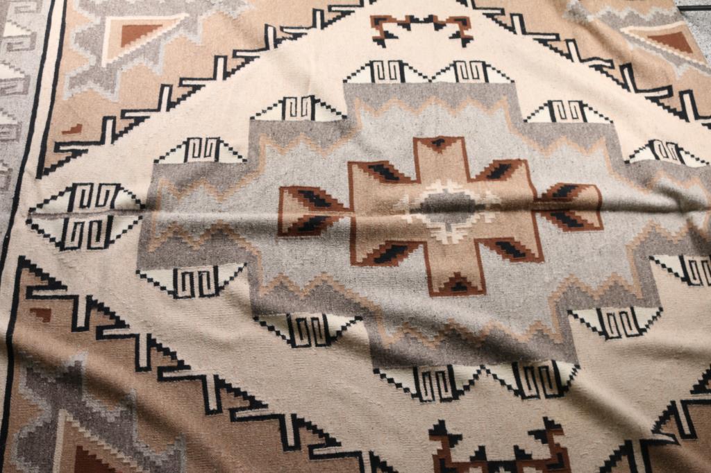 Large Two Gray Hills Textile.