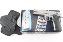 Smith & Wesson 1006 10mm SN: CHP0506