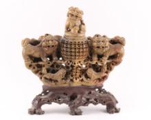 Jade Urn, Circa 1890-1920.