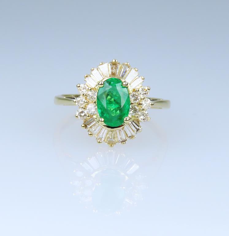 Beautiful Fine Ballerina Style Emerald