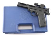 Smith & Wesson 22A .22 LR SN: UAP6980