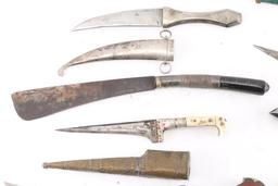 Lot of 7 Antique and 2 Modern Knives