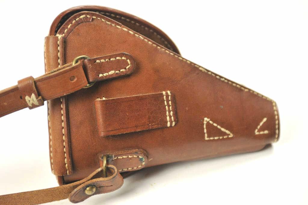 20HI-76  CLAMSHELL STYLE HOLSTER
