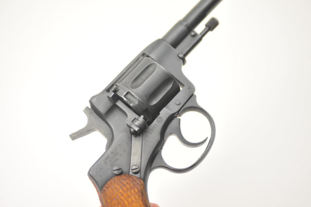 20IWQ-3 1941 DATED RUSSIAN REVOLVER